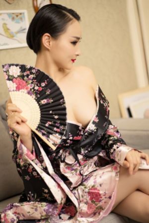 日本妈妈8_无删减完整版在线观看
