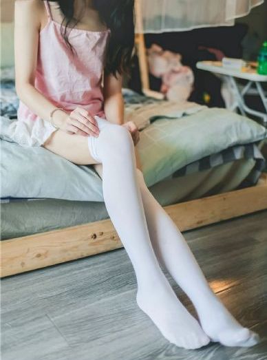 午夜免费福利在线_高清完整视频